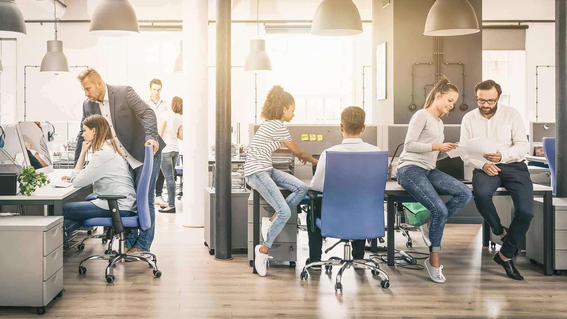 Services 09-coworking-adobestock-250036555-1920x1080